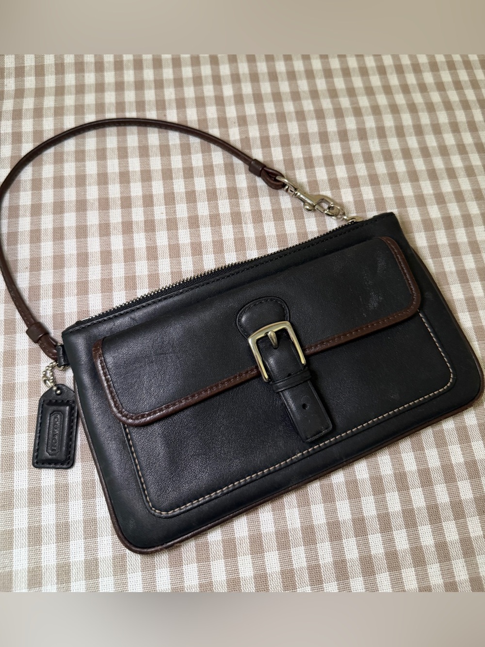 Vintage Coach Soho Black Leather Wristlet With Buckle Pocket And Zip Closure Y2K